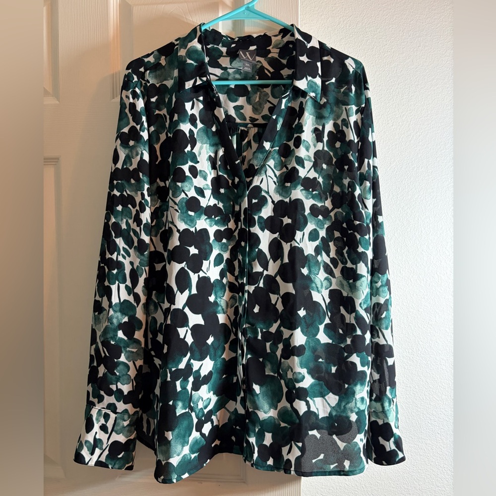 Worthington Green and Black Floral Blouse